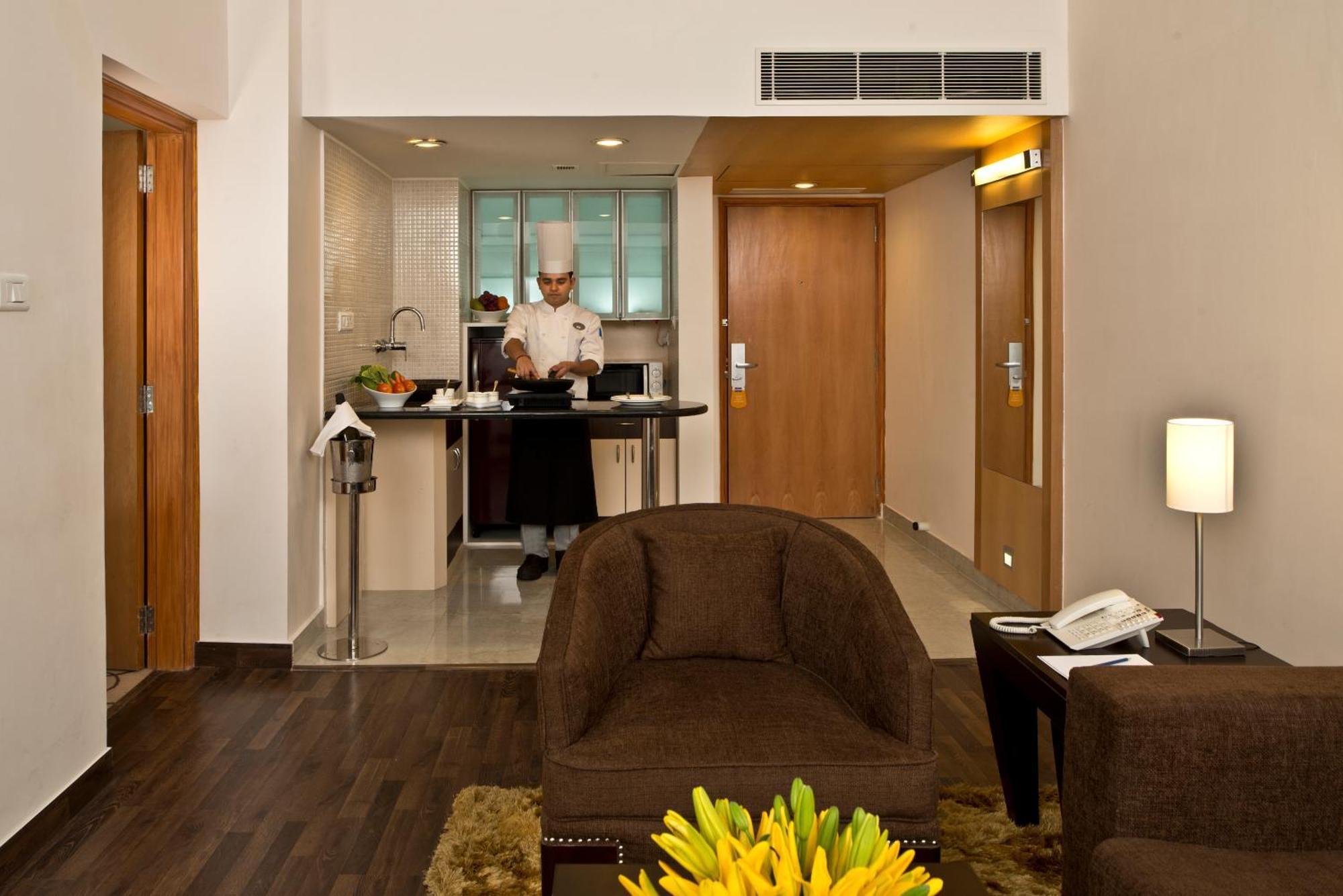 Red Fox By Lemon Tree Hotels, Bhiwadi Exterior foto