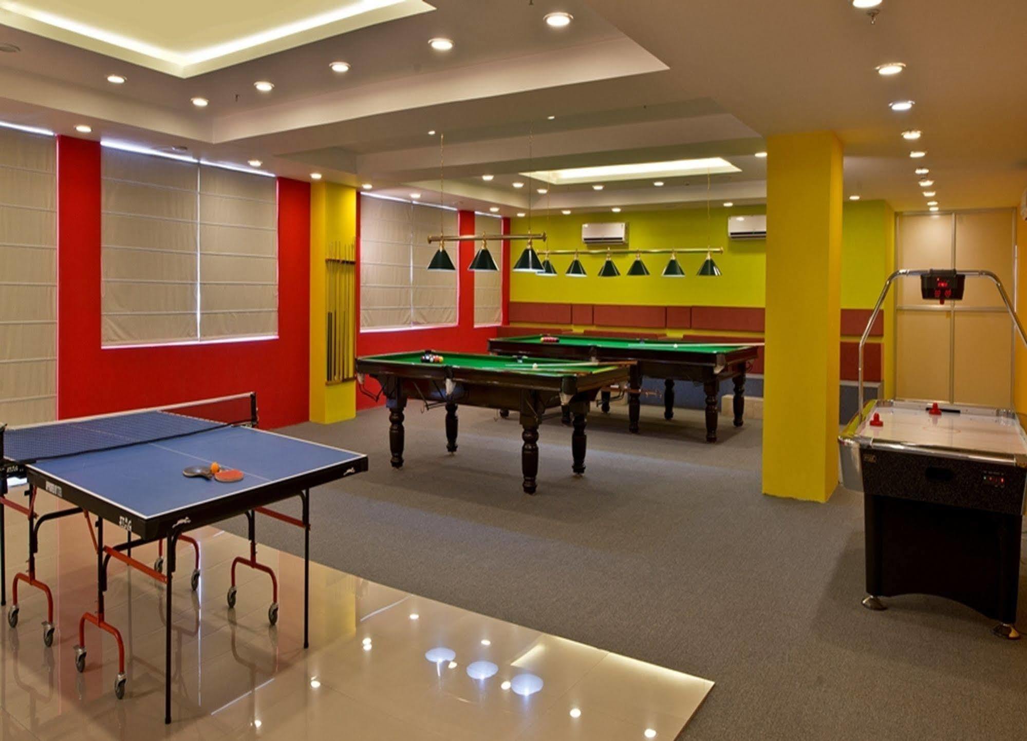 Red Fox By Lemon Tree Hotels, Bhiwadi Exterior foto