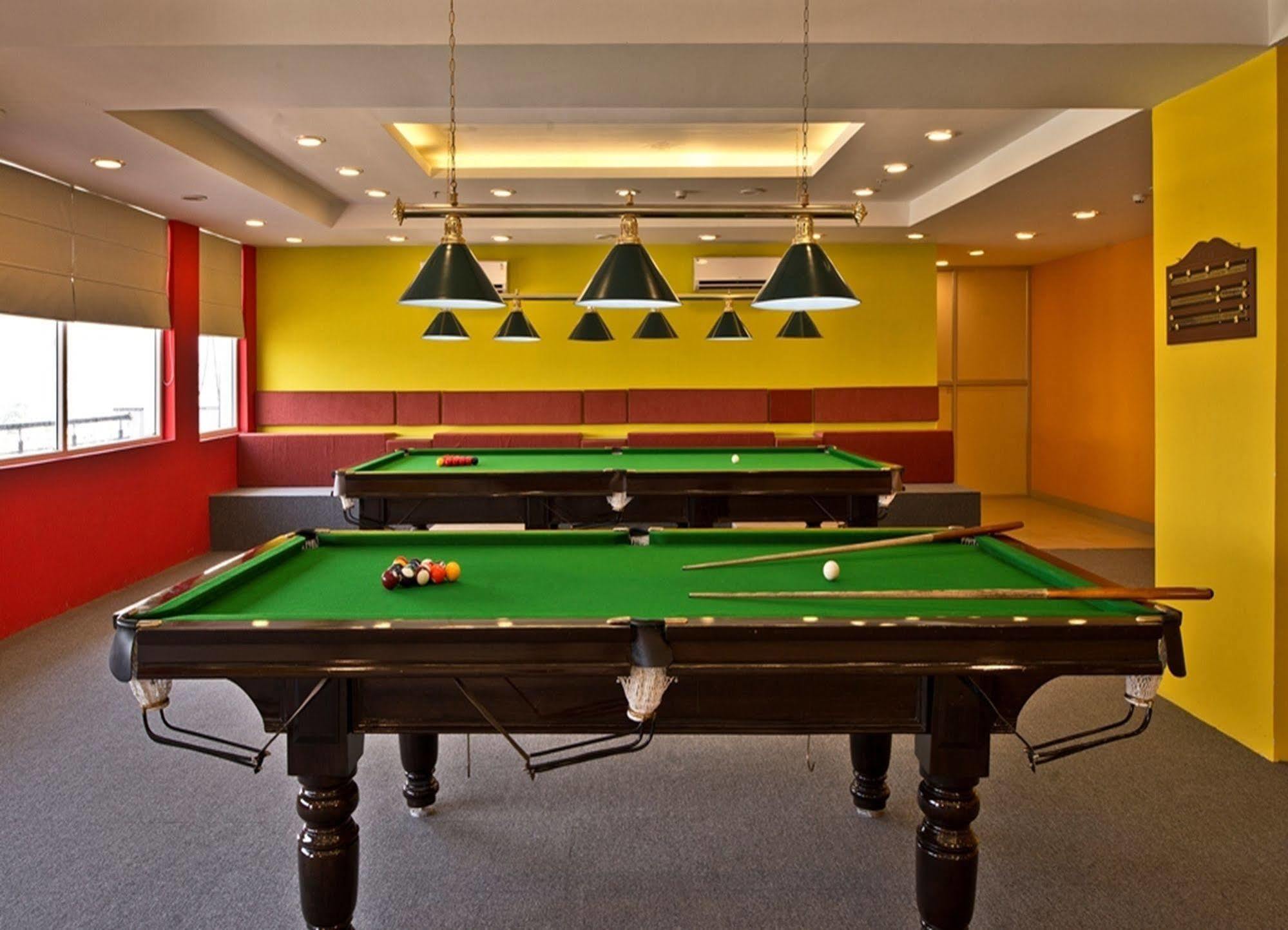 Red Fox By Lemon Tree Hotels, Bhiwadi Exterior foto